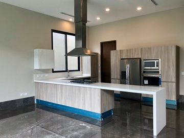CASA EN VENTA EN SAN PEDRO GARZA GARCÍA