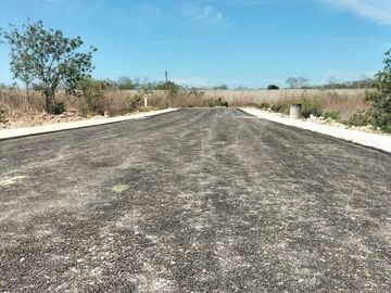TERRENO EN PRIVADA CON AMENIDADES EN EL PUEBLO MÁGICO DE MOTUL EN MÉRIDA YUCATÁN