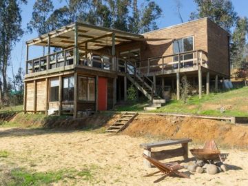 CÓMODA CASA EN PARCELA CON VISTA ESPECTACULAR