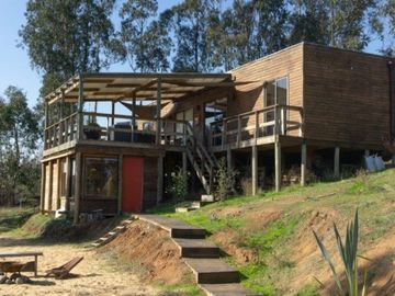 CÓMODA CASA EN PARCELA CON VISTA ESPECTACULAR