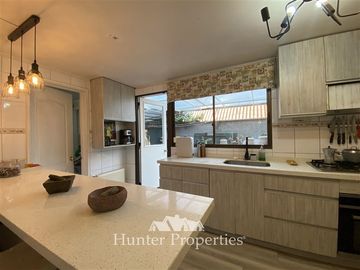 Casa en Venta en Echeñique con Ossandon