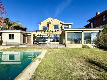 Lonco Parque amplia casa con piscina