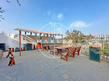 Casa en  Venta en La Molina Vieja, límite con Surco