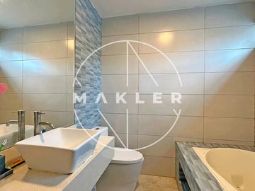 Casa en  Venta en La Molina Vieja, límite con Surco
