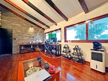 Casa en  Venta en La Molina Vieja, límite con Surco