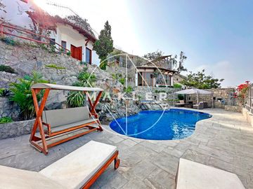Casa en  Venta en La Molina Vieja, límite con Surco
