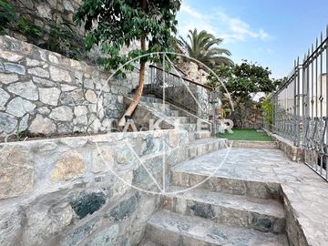 Casa en  Venta en La Molina Vieja, límite con Surco