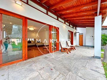 Casa en  Venta en La Molina Vieja, límite con Surco