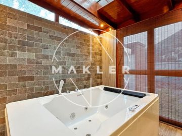 Casa en  Venta en La Molina Vieja, límite con Surco