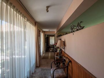 AMPLIA CASA EN CONDOMINIO EN LO BARNECHEA