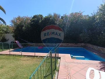 Hermosa Casa 4D/4B Laguna - Colegios