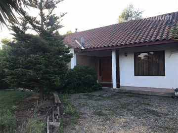 Casa en Venta en Las toscas, villa el peral, Linares.