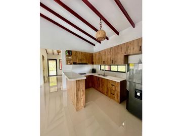 Casa campestre en condominio para la venta en Calima, Valle del Cauca