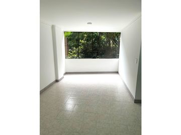 Venta Apartamento en La Floresta cerca al metro con parqueadero