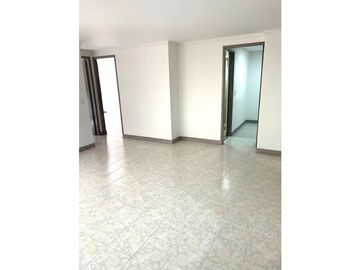Venta Apartamento en La Floresta cerca al metro con parqueadero