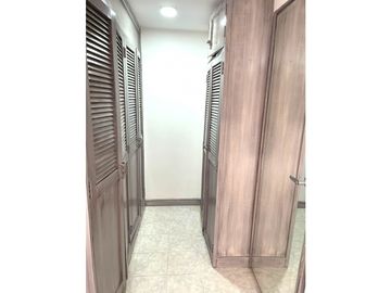 Venta Apartamento en La Floresta cerca al metro con parqueadero