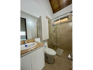SE VENDE CASA CAMPESTRE EN SANTA FE DE ANTIOQUIA AMOBLADA