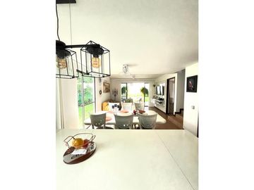SE VENDE CASA CAMPESTRE EN SANTA FE DE ANTIOQUIA AMOBLADA