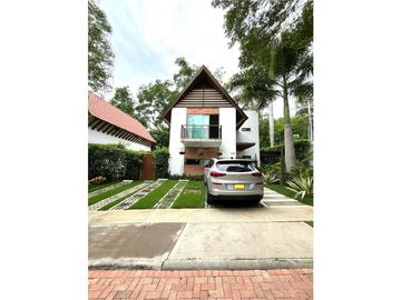 SE VENDE CASA CAMPESTRE EN SANTA FE DE ANTIOQUIA AMOBLADA