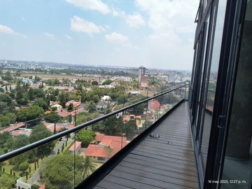 Venta de Departamento 1302 en Residencial en Zavaleta. Precio: $4,914,390.51 mxn