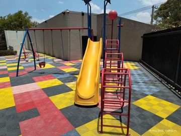 Venta de Departamento 1302 en Residencial en Zavaleta. Precio: $4,914,390.51 mxn