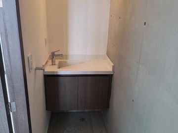 Venta de Departamento 1302 en Residencial en Zavaleta. Precio: $4,914,390.51 mxn
