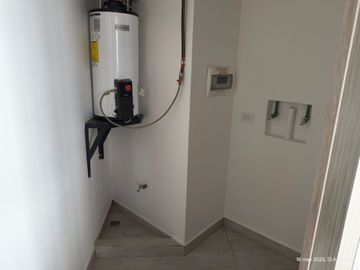 Venta de Departamento 1302 en Residencial en Zavaleta. Precio: $4,914,390.51 mxn