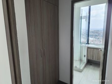 Venta de Departamento 2301 en torre Quore, Zavaleta. Precio: $3,409,805.32 mxn