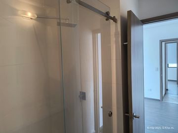 Venta de Departamento 2301 en torre Quore, Zavaleta. Precio: $3,409,805.32 mxn