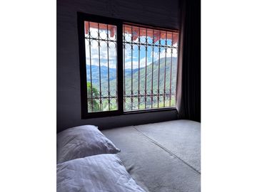 HERMOSA FINCA A PUERTA CERRADA EN COCORNA