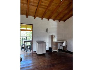 HERMOSA FINCA A PUERTA CERRADA EN COCORNA