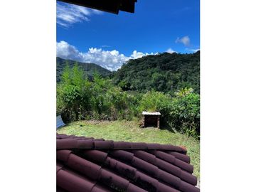 HERMOSA FINCA A PUERTA CERRADA EN COCORNA