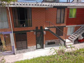 En venta casa un piso Urbanizacion confamiliar propiedad horizontal