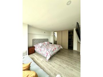 Se vende apartamento en altos del poblado Medellín
