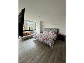 Se vende apartamento en altos del poblado Medellín