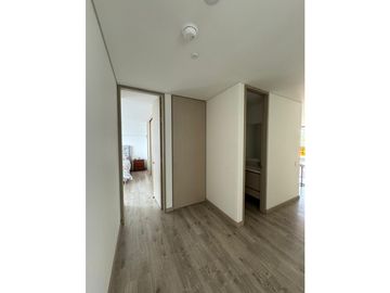 Se vende apartamento en altos del poblado Medellín