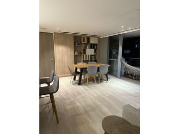 HERMOSO APARTAMENTO EN CIUDAD DEL RIO UNIDAD COMPLETO PISO ALTO