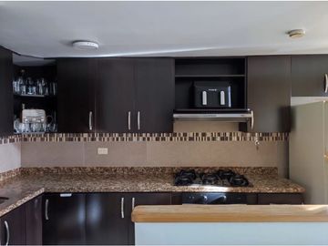 APARTAMENTO EN ENVIGADO CERCA A MAYORCA PISO ALTO VISTA BONITA