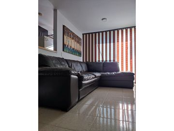 APARTAMENTO EN ENVIGADO CERCA A MAYORCA PISO ALTO VISTA BONITA
