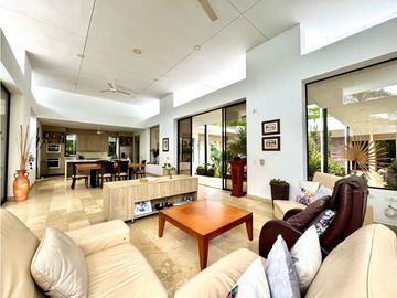 Vendo espectacular Casa Campestre en Santa Fe de Antioquia