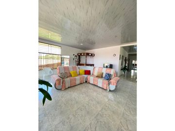 SE VENDE CASA DE CAMPO EN LA FLORESTA 1 DE ANDALUCA VALLE