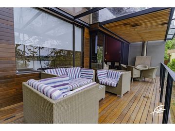 CABAÑA EN VENTA EN GUATAPÉ,ANTIOQUIA