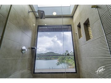 FINCA EN VENTA EN GUATAPÉ,ANTIOQUIA