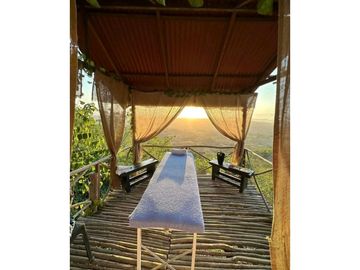 SE VENDE ECO HOTEL JUAN DE ACOSTA