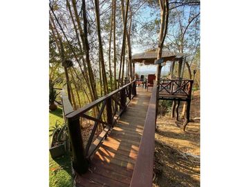 SE VENDE ECO HOTEL JUAN DE ACOSTA