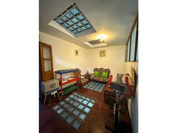 CASA EN VENTA, BARRIO SAN ANDRES, CERCA ALKOSTO VENECIA