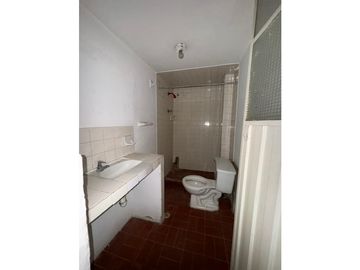CASA EN VENTA, BARRIO SAN ANDRES, CERCA ALKOSTO VENECIA