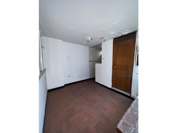 CASA EN VENTA, BARRIO SAN ANDRES, CERCA ALKOSTO VENECIA