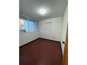 CASA EN VENTA, BARRIO SAN ANDRES, CERCA ALKOSTO VENECIA