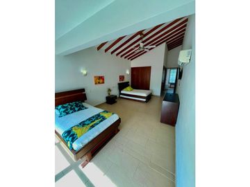 VENDA CASA CON SALIDA DIRECTA AL MAR EN CONDOMINIO CASA DEL MAR